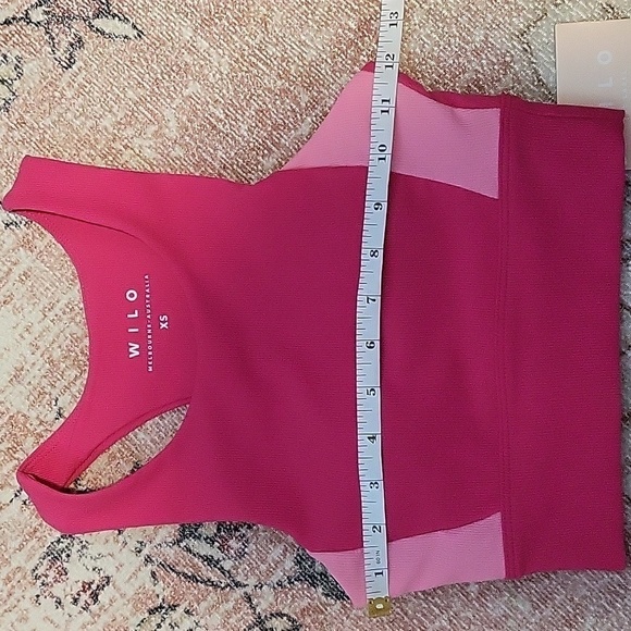 WILO Racerback Ribbed Pink Sports Bra Removeable Pads - Size XS - Picture 6 of 10